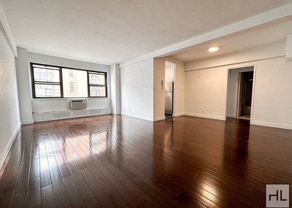 East 69 Street - Photo 1