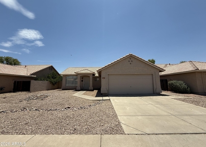 1413 W Orchid Lane - Photo 1
