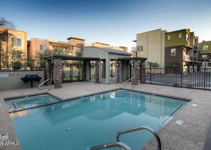 4816 N Woodmere Fairway -- - Photo 1