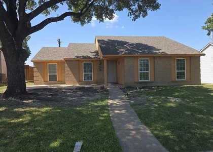 2505 Western Drive - Photo 1