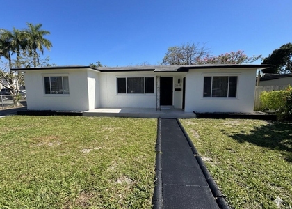 2648 Washington Street - Photo 1