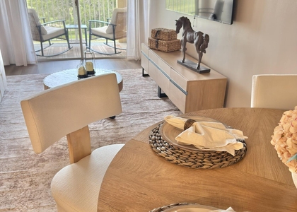 2060 Greenview Shores Boulevar - Photo 1