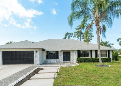 325 Knotty Wood Lane - Photo 1