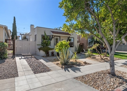 3390 Herman Avenue - Photo 1