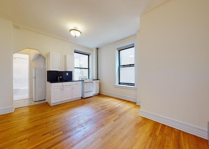 West 84th Street - Photo 1