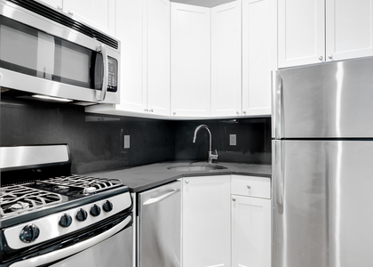 East 95th Street - Photo 1