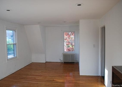213-15 33rd Road - Photo 1
