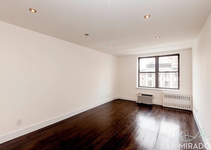 255 W 14th Street - Photo 1