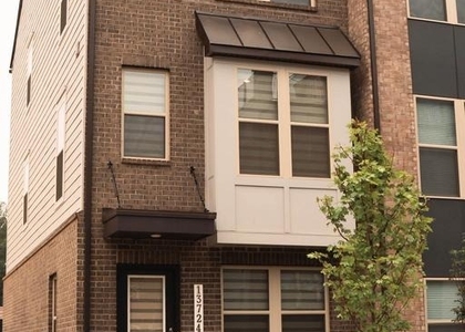 13724 Cobble Loop - Photo 1