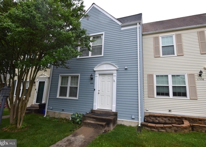 6560 Lochleigh Court - Photo 1