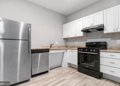 616 S 4th Street - Photo 1