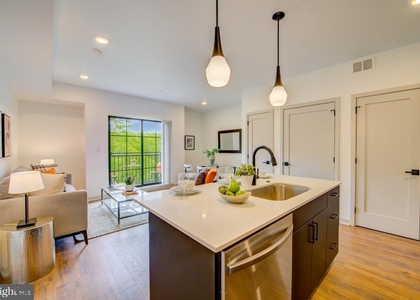 5001 Umbria Street - Photo 1