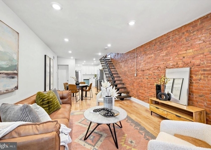 3171 Cedar Street - Photo 1