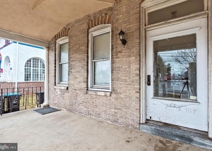 1117 W Main Street - Photo 1