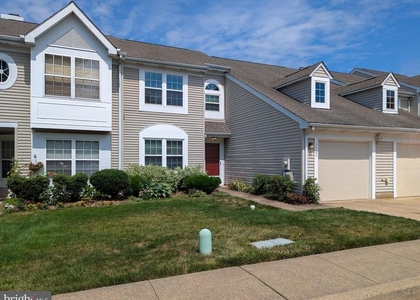 7102 Union Court - Photo 1