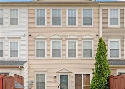 4946 Whitney Terrace - Photo 1