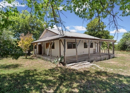 555 Harmon Hls - Photo 1