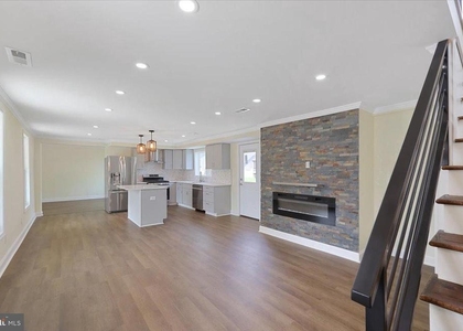 3524 Meadowside - Photo 1
