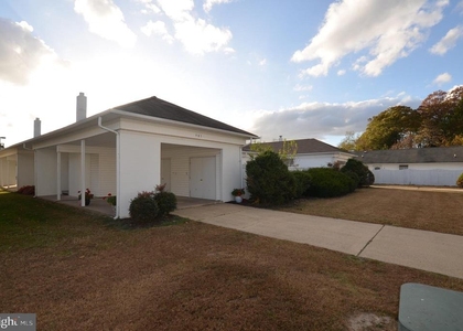 903 Houston Drive - Photo 1