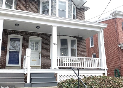 2413 W 16th Street - Photo 1