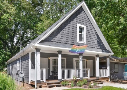 1099 Smith Street - Photo 1