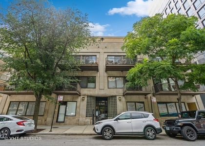 14 N Sangamon Street - Photo 1