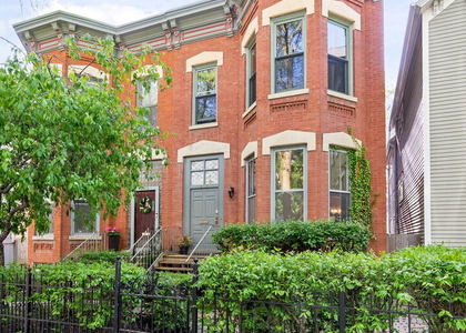 2112 N Dayton Street - Photo 1