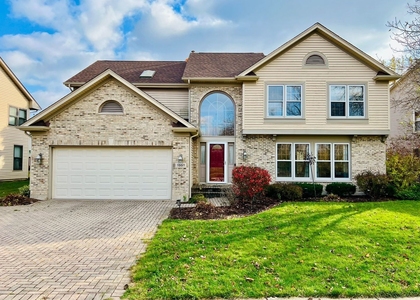 1551 Crowfoot Circle N - Photo 1