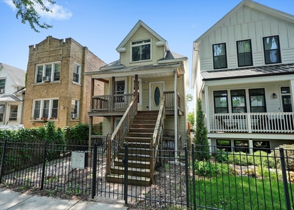 4614 N Springfield Avenue - Photo 1