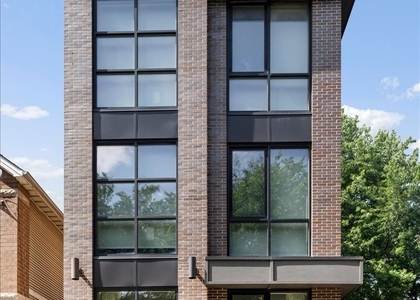 1410 W Huron Street - Photo 1