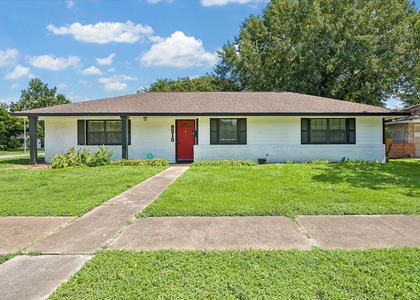 8510 Western Drive - Photo 1