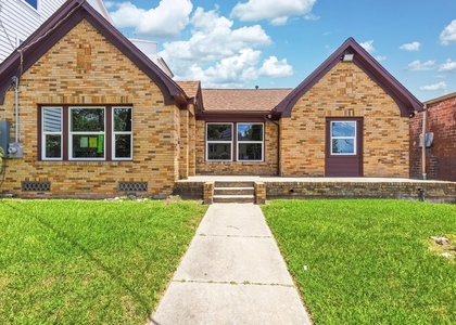 1825 Rosedale Street - Photo 1