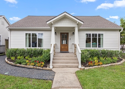 945 Dorothy Street - Photo 1