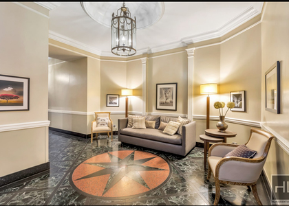 Madison Avenue - Photo 1