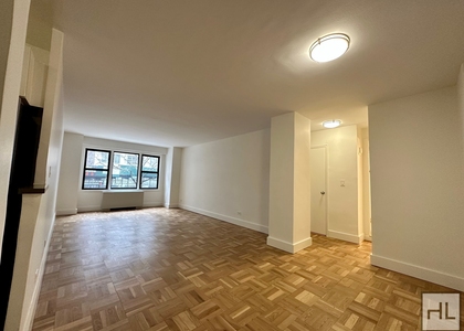 East 63 Street - Photo 1