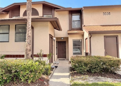 3036 S Semoran Boulevard - Photo 1