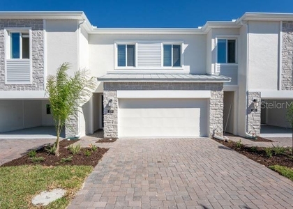 339 Nine Iron Drive - Photo 1