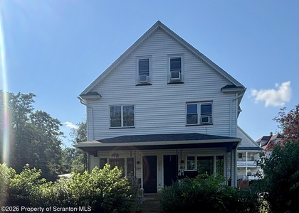 1262 S 6th Avenue - Photo 1