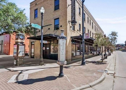 513 W W San Antonio Avenue - Photo 1
