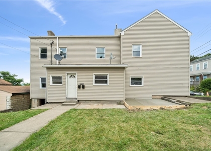 2321 Eccles Street - Photo 1