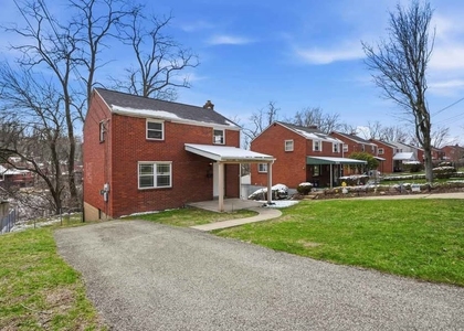 1219 Circle Dr - Photo 1