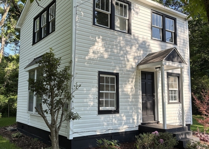 118 1/2 Alford Street - Photo 1