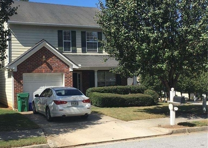 1634 Charleston Walk Se - Photo 1