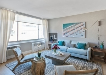 2nd Avenue - Photo 1