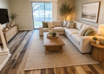 808 W Collins Street - Photo 1