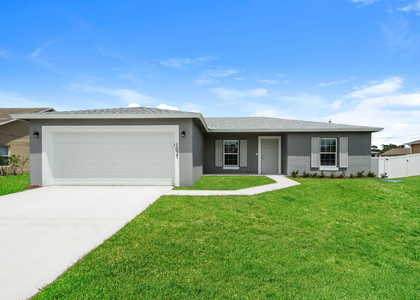 1037 Sw Sudder Avenue - Photo 1
