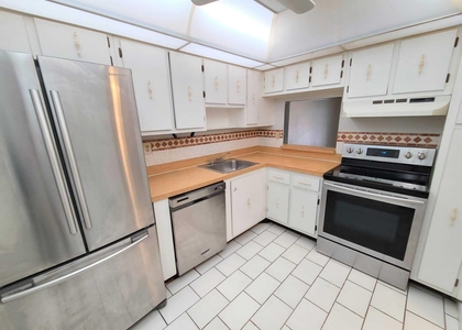 4354 Nw 9th Avenue - Photo 1