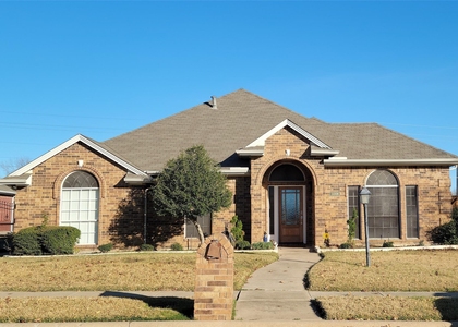 3306 Ashleaf Drive - Photo 1