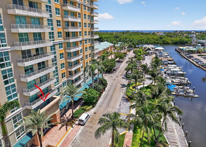 625 Casa Loma Boulevard - Photo 1