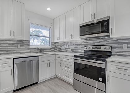 4575 Lucerne Lakes Boulevard - Photo 1